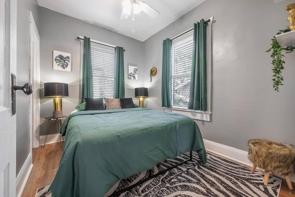 Jungle Themed Apt. Close To Coffee, Food + Shops! Tampa Eksteriør bilde