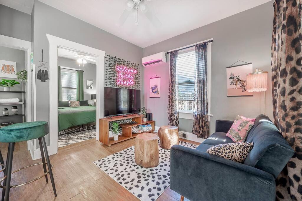 Jungle Themed Apt. Close To Coffee, Food + Shops! Tampa Eksteriør bilde